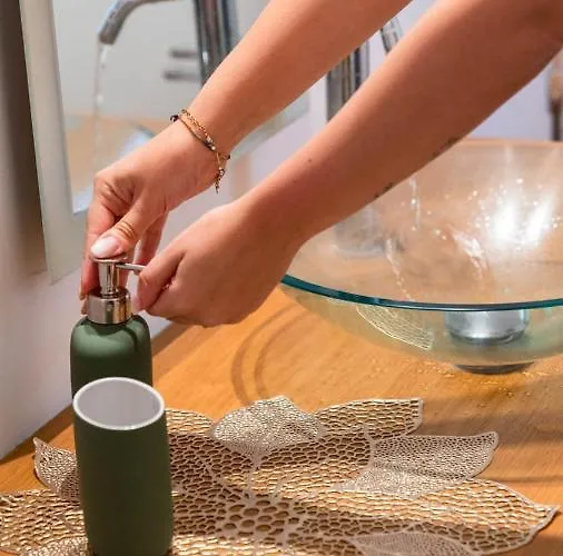 Pollicino House 度假居 *