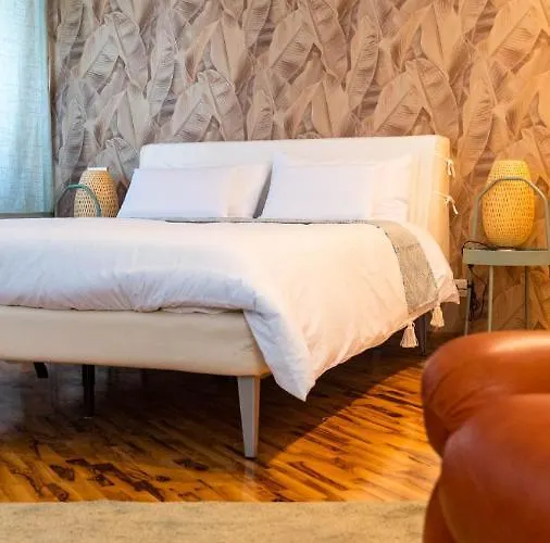 Pollicino House 度假居 卡尔塔吉罗