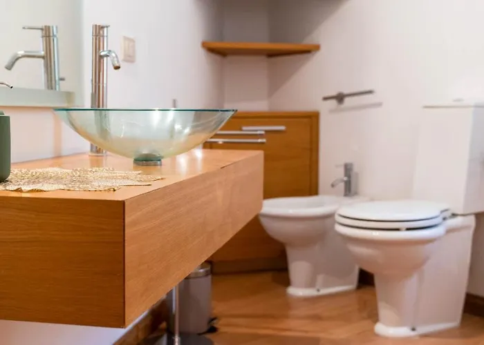 Pollicino House * 卡尔塔吉罗