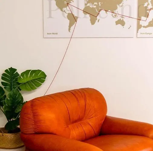 Pollicino House * 卡尔塔吉罗