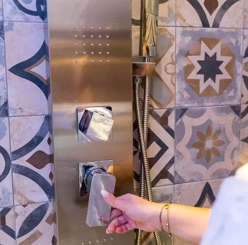 Pollicino House 度假居 卡尔塔吉罗